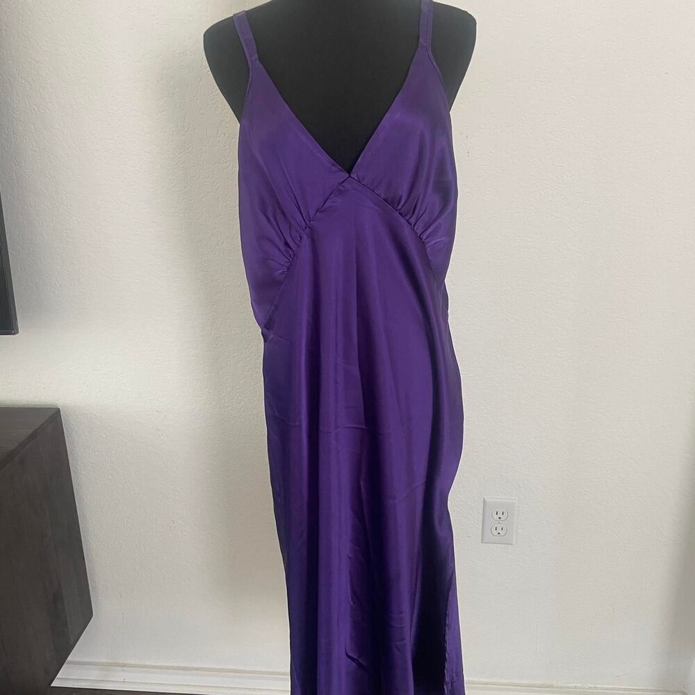 Cypress Women's Purple Nightwear large - see measurements